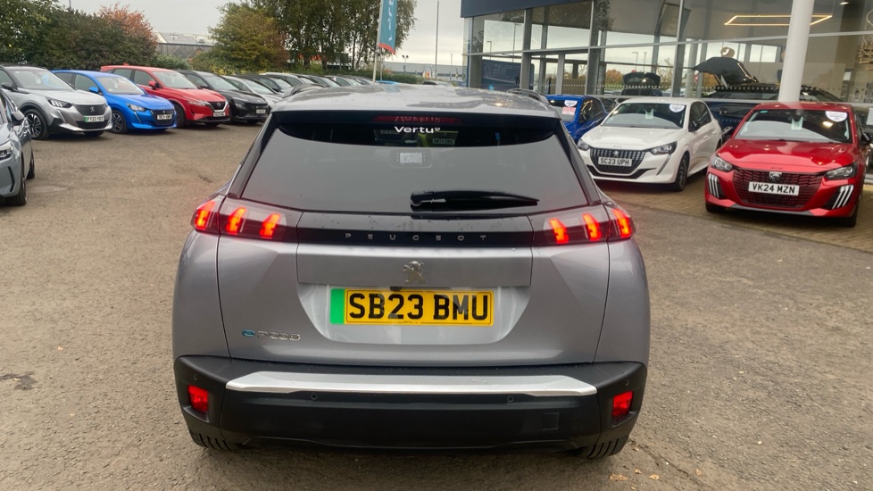 Peugeot 2008 100kW Allure Premium+ 50kWh 5dr Auto Electric Estate - Image 34
