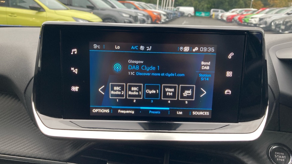 Peugeot 2008 1.2 PureTech Allure Premium+ 5dr Petrol Estate - Image 12