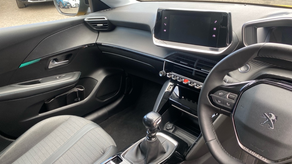 Peugeot 208 1.2 PureTech 100 Allure Premium + 5dr Petrol Hatchback - Image 14