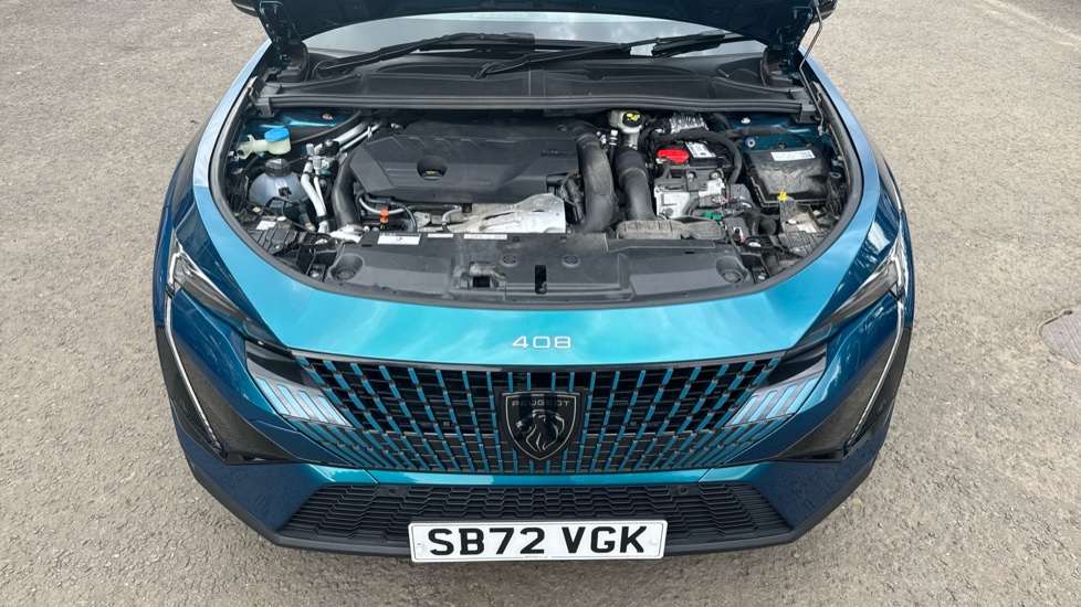 Peugeot 408 1.6 Hybrid 225 First Edition 5dr e-EAT8 Hatchback - Image 8