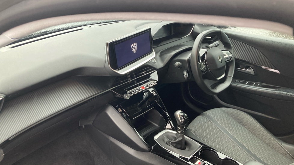 Peugeot 208 1.2 PureTech 100 Allure 5dr Petrol Hatchback - Image 9