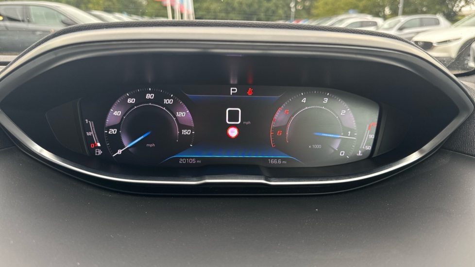 Peugeot 3008 1.5 BlueHDi Allure Premium+ 5dr EAT8 Diesel Estate - Image 18