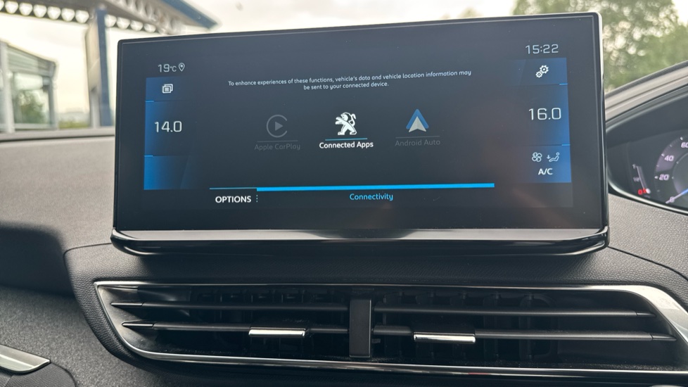 Peugeot 3008 1.5 BlueHDi Allure Premium+ 5dr EAT8 Diesel Estate - Image 34