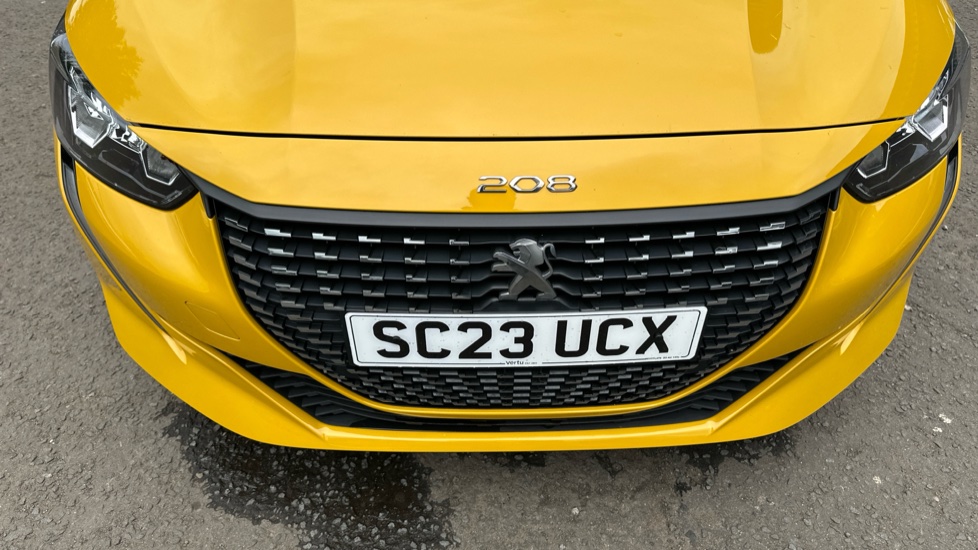 Peugeot 208 1.2 PureTech Active Premium + 5dr Petrol Hatchback - Image 23