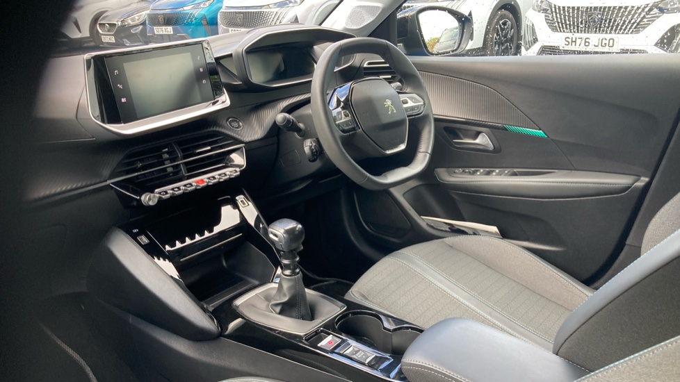 Peugeot 208 1.2 PureTech 100 Allure Premium + 5dr Petrol Hatchback - Image 9