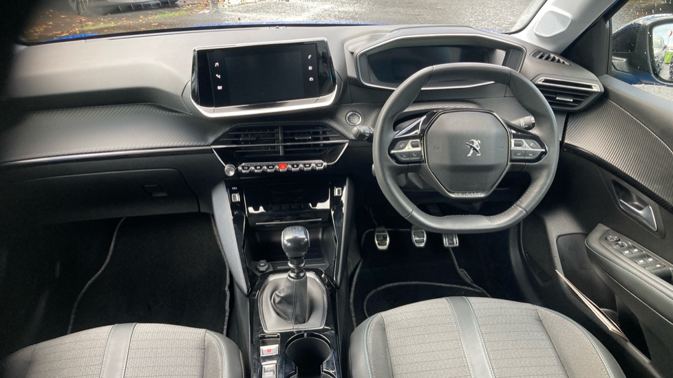 Peugeot 208 1.2 PureTech 100 Allure Premium + 5dr Petrol Hatchback - Image 10