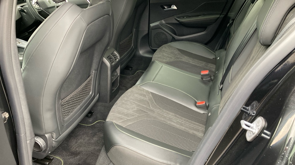 Peugeot 308 115kW GT 54kWh 5dr Auto Electric Hatchback - Image 16