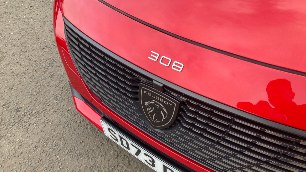 Peugeot 308 1.2 PureTech Allure Premium 5dr EAT8 Petrol Hatchback - Image 24