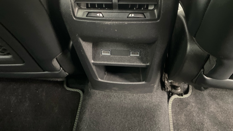 Peugeot 408 1.2 PureTech GT 5dr EAT8 Petrol Hatchback - Image 36