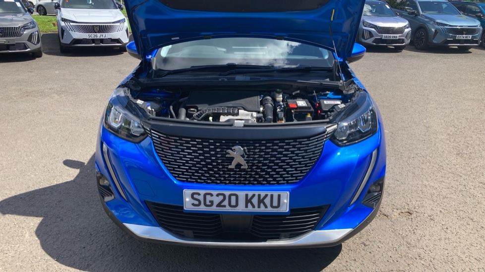 Peugeot 2008 1.2 PureTech Allure Premium 5dr Petrol Estate - Image 8