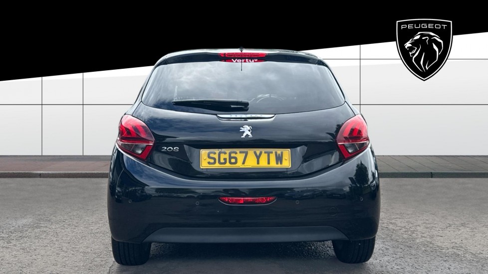 Peugeot 208 1.2 PureTech 82 Allure 5dr Petrol Hatchback - Image 6