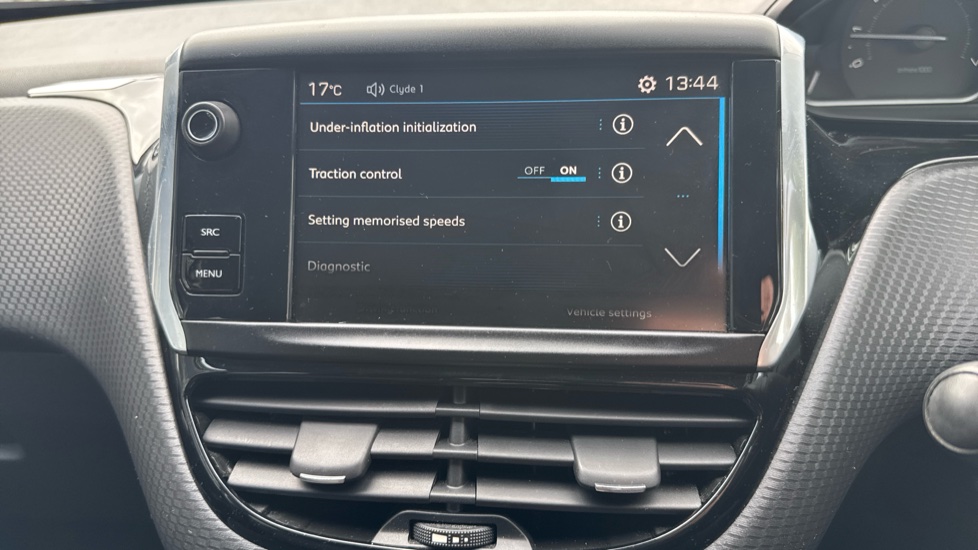 Peugeot 208 1.2 PureTech 82 Allure 5dr Petrol Hatchback - Image 33