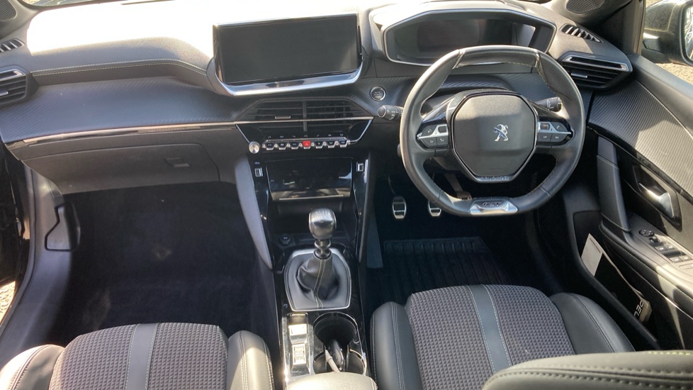 Peugeot 208 1.2 PureTech 100 GT 5dr Petrol Hatchback - Image 10