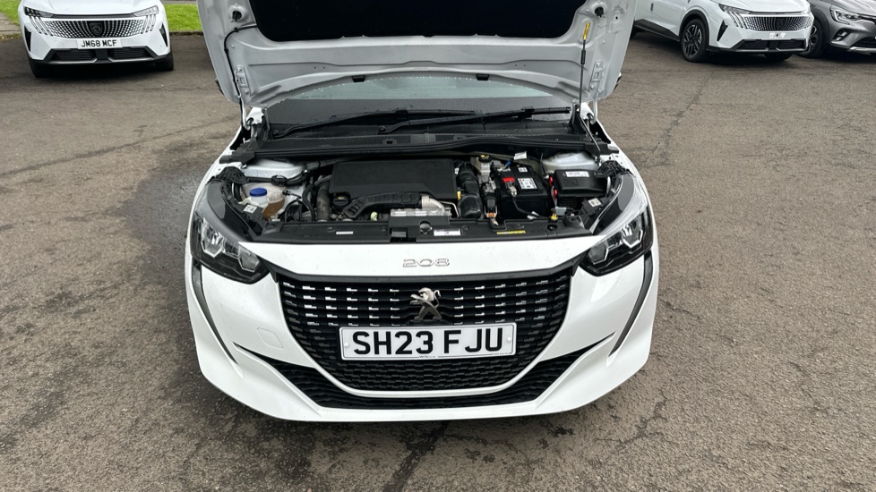 Peugeot 208 1.2 PureTech 100 Active Premium + 5dr Petrol Hatchback - Image 8