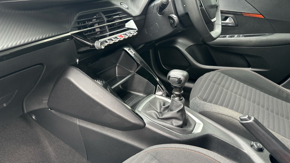 Peugeot 208 1.2 PureTech 100 Active Premium + 5dr Petrol Hatchback - Image 13