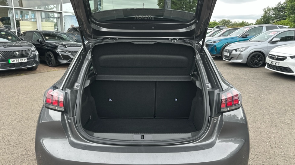 Peugeot 208 1.2 PureTech 100 Active Premium + 5dr Petrol Hatchback - Image 4