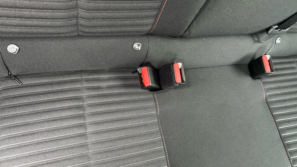 Peugeot 208 1.2 PureTech 100 Active Premium + 5dr Petrol Hatchback - Image 17