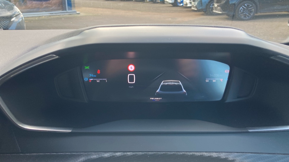 Peugeot 208 1.2 PureTech 100 Allure 5dr Petrol Hatchback - Image 18