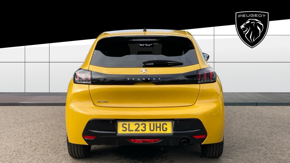 Peugeot 208 1.2 PureTech 100 Allure Premium + 5dr EAT8 Petrol Hatchback - Image 6