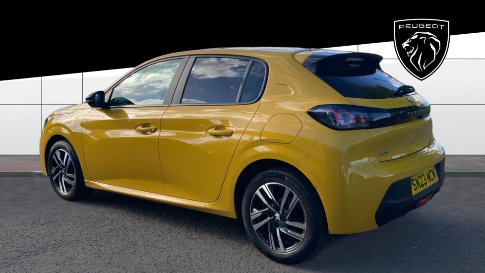 Peugeot 208 1.2 PureTech 100 Active Premium + 5dr Petrol Hatchback - Image 2