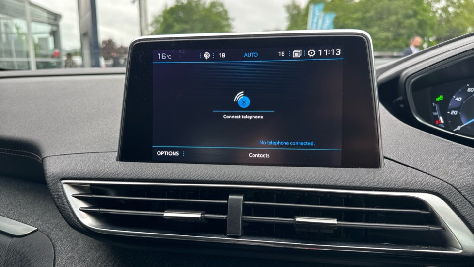 Peugeot 3008 1.5 BlueHDi GT Line 5dr EAT8 Diesel Estate - Image 33