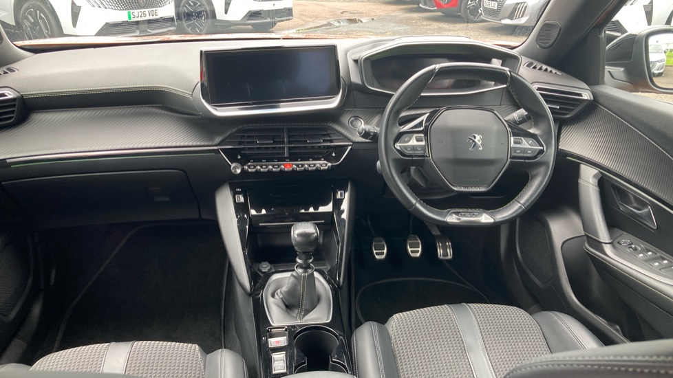 Peugeot 2008 1.2 PureTech 130 GT Line 5dr Petrol Estate - Image 10