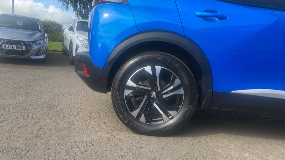Peugeot 2008 100kW GT 50kWh 5dr Auto Electric Estate - Image 7