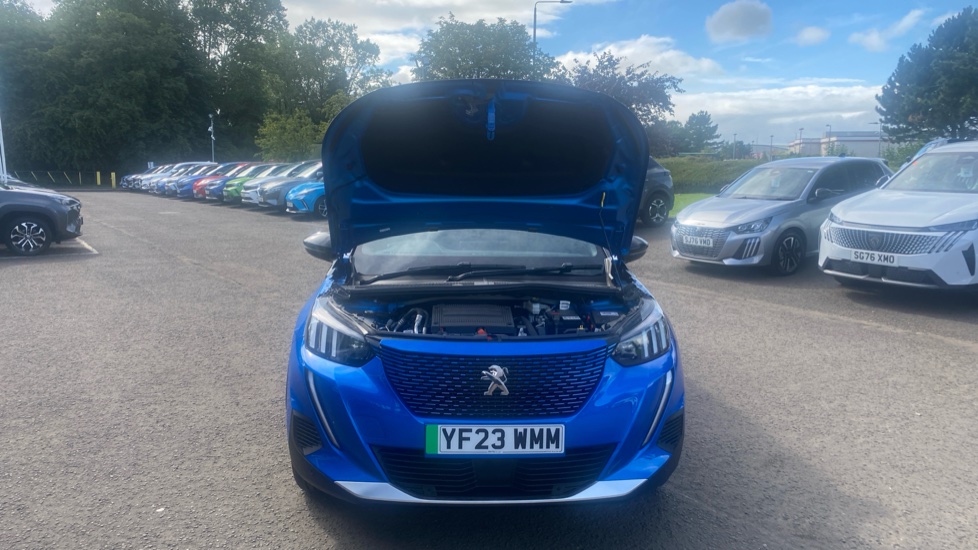 Peugeot 2008 100kW GT 50kWh 5dr Auto Electric Estate - Image 8