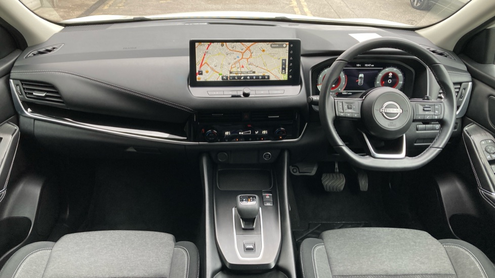 Nissan Qashqai 1.3 DiG-T MH 158 N-Connecta 5dr Xtronic Petrol Hatchback - Image 10
