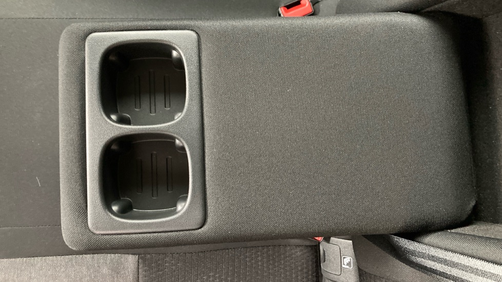 Nissan Qashqai 1.3 DiG-T MH 158 N-Connecta 5dr Xtronic Petrol Hatchback - Image 22