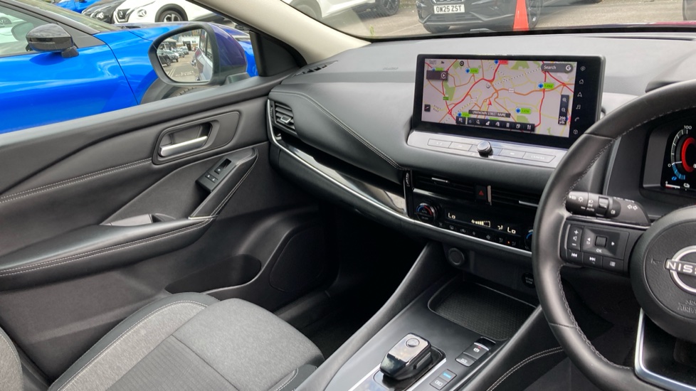 Nissan Qashqai 1.5 E-Power N-Connecta 5dr Auto Hybrid Hatchback - Image 14