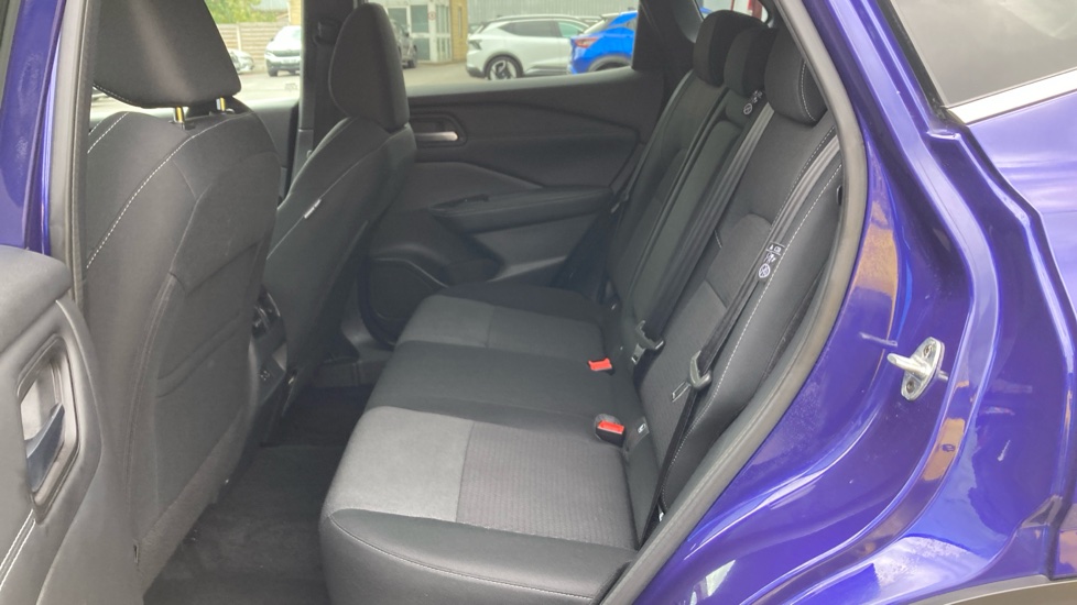 Nissan Qashqai 1.5 E-Power N-Connecta 5dr Auto Hybrid Hatchback - Image 16