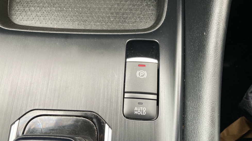 Nissan Qashqai 1.5 E-Power N-Connecta 5dr Auto Hybrid Hatchback - Image 26