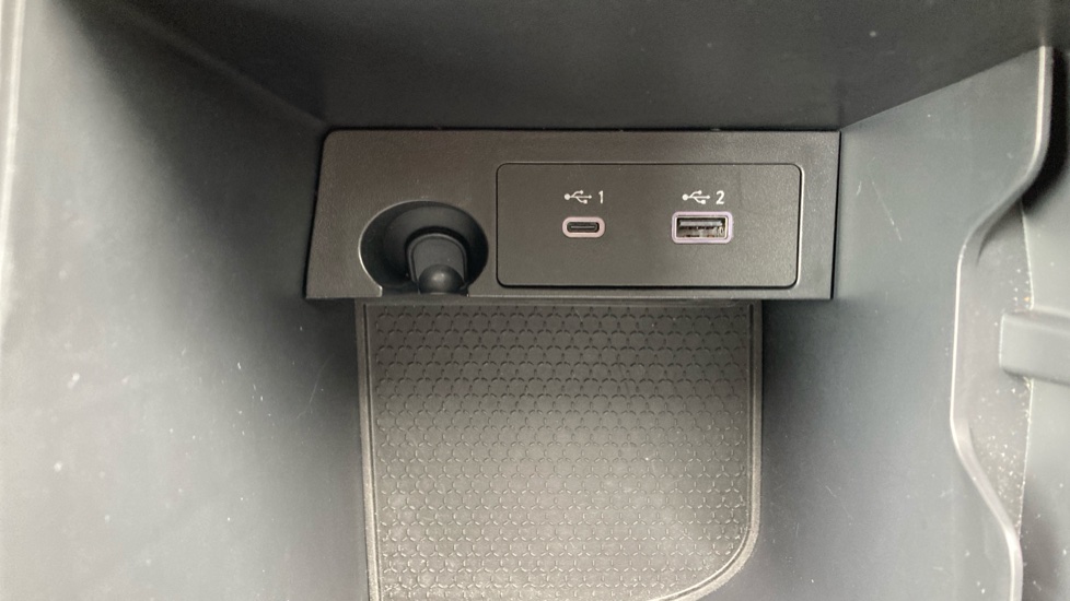 Nissan Qashqai 1.5 E-Power N-Connecta 5dr Auto Hybrid Hatchback - Image 29