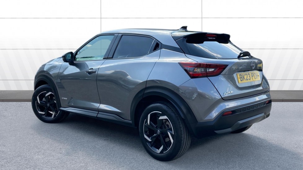 Nissan Juke 1.6 Hybrid N-Connecta 5dr Auto Hybrid Hatchback - Image 2
