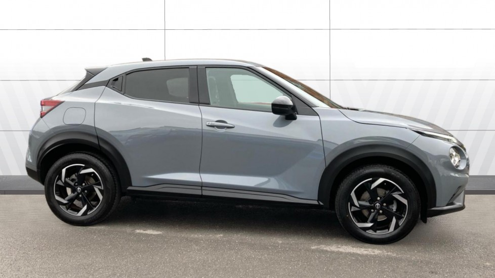 Nissan Juke 1.0 DiG-T 114 N-Connecta 5dr Petrol Hatchback - Image 5