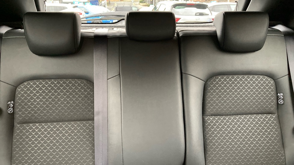 Nissan Juke 1.0 DiG-T 114 N-Connecta 5dr Petrol Hatchback - Image 15