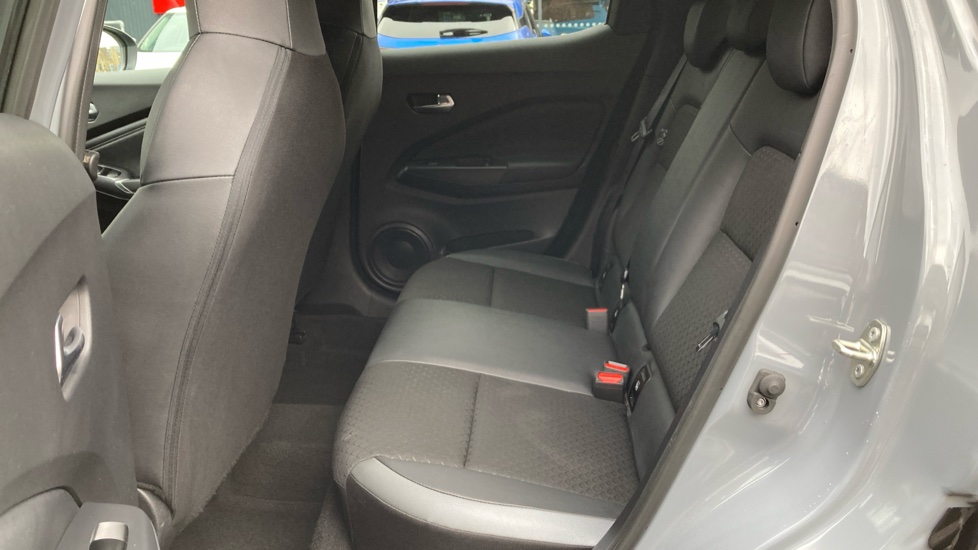 Nissan Juke 1.0 DiG-T 114 N-Connecta 5dr Petrol Hatchback - Image 16