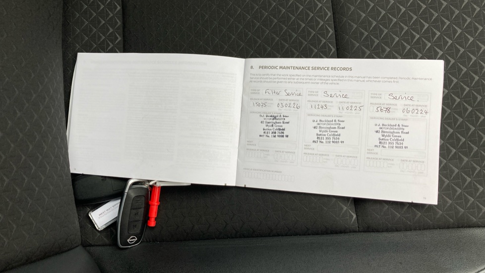 Nissan Juke 1.0 DiG-T 114 N-Connecta 5dr Petrol Hatchback - Image 19