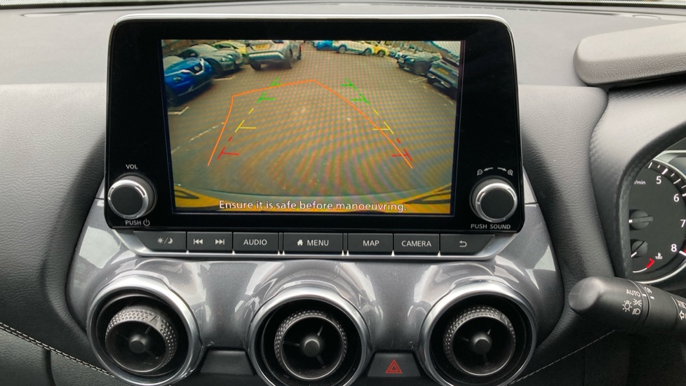 Nissan Juke 1.0 DiG-T 114 N-Connecta 5dr Petrol Hatchback - Image 22
