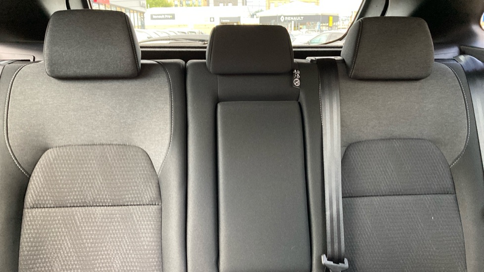 Nissan Qashqai 1.3 DiG-T MH 158 N-Connecta 5dr Xtronic Petrol Hatchback - Image 15