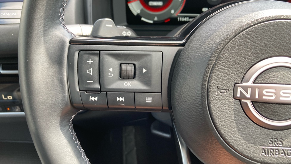 Nissan Qashqai 1.3 DiG-T MH 158 N-Connecta 5dr Xtronic Petrol Hatchback - Image 30