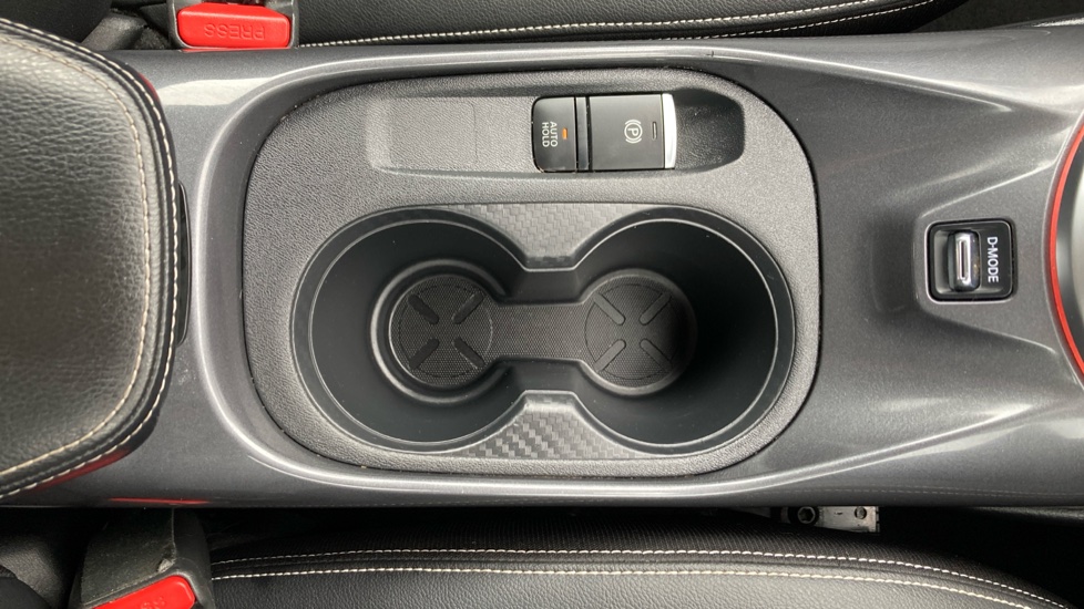 Nissan Juke 1.0 DiG-T 114 Tekna 5dr Petrol Hatchback - Image 28