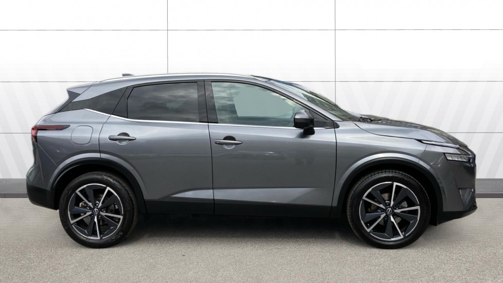 Nissan Qashqai 1.3 DiG-T MH 158 Tekna 5dr Xtronic Petrol Hatchback - Image 5