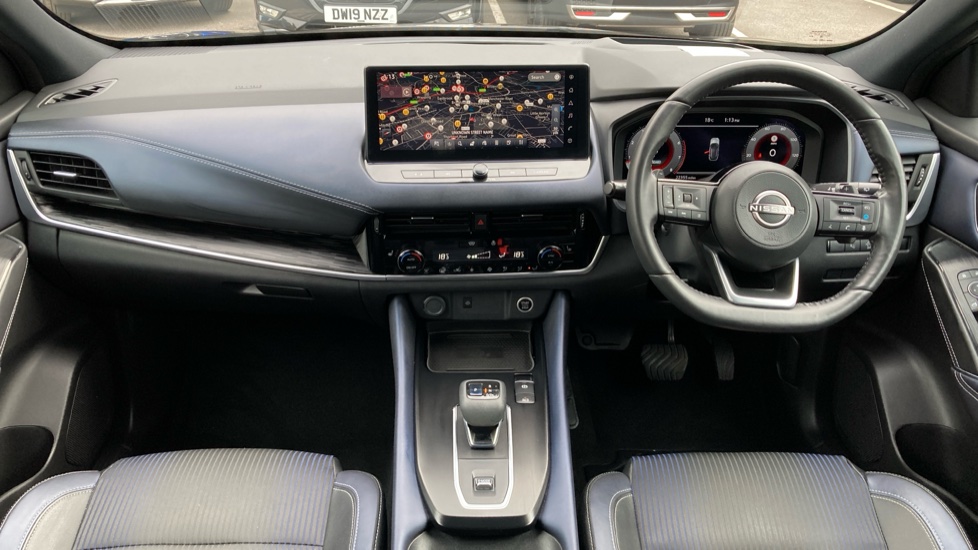 Nissan Qashqai 1.3 DiG-T MH 158 Tekna 5dr Xtronic Petrol Hatchback - Image 10