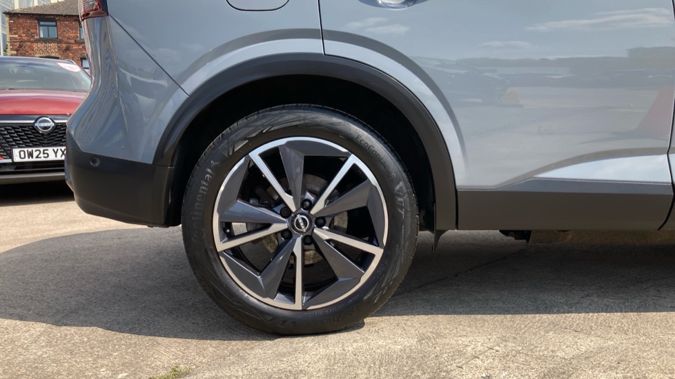 Nissan Qashqai 1.5 E-Power Tekna 5dr Auto Hybrid Hatchback - Image 7