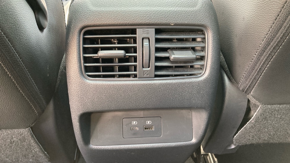 Nissan Qashqai 1.5 E-Power Tekna 5dr Auto Hybrid Hatchback - Image 22