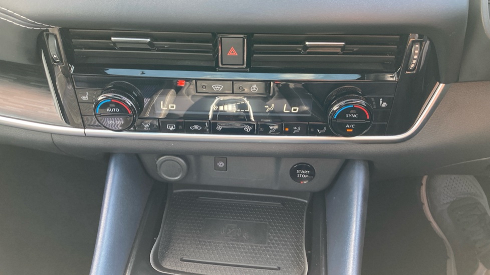 Nissan Qashqai 1.5 E-Power Tekna 5dr Auto Hybrid Hatchback - Image 26