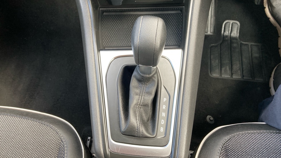 Renault Captur 1.6 E-Tech full hybrid 145 Techno 5dr Auto Hybrid Hatchback - Image 25