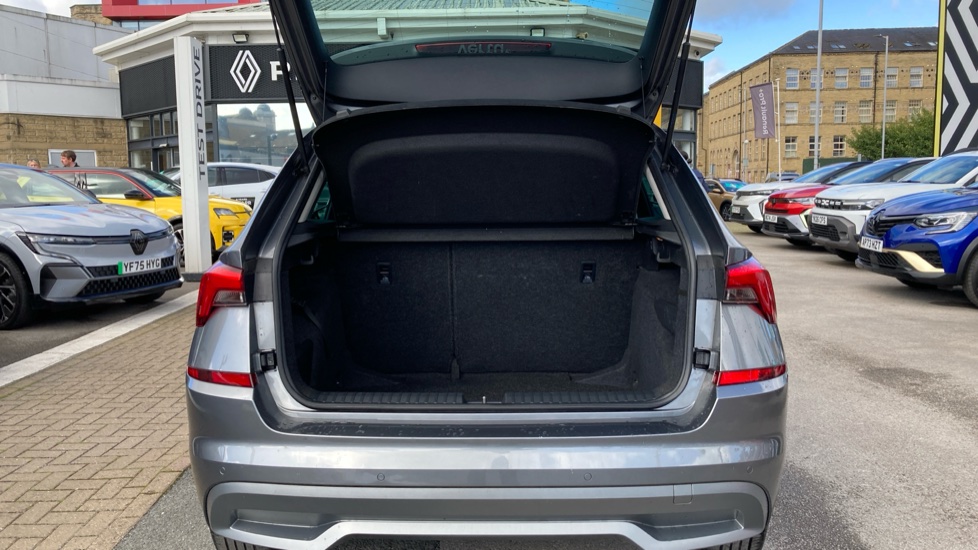 Skoda Kamiq 1.0 TSI 110 SE Drive 5dr DSG Petrol Hatchback - Image 4